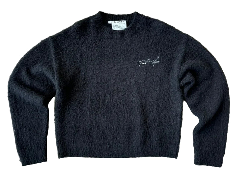 CHRISTWRLD™ Pretty Girls Love Jesus Sweater