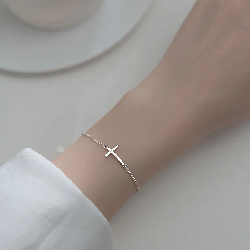 CHRISTWRLD™ Cross-Link Bracelet