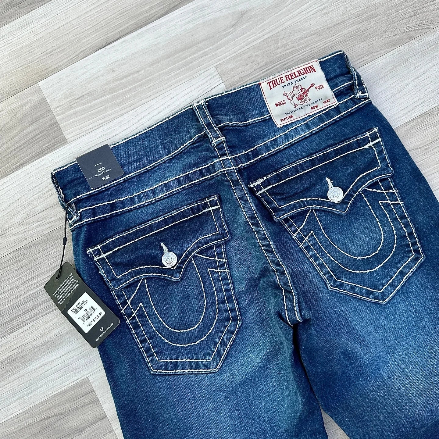 CHRISTWRLD™ True Religion Jeans Men